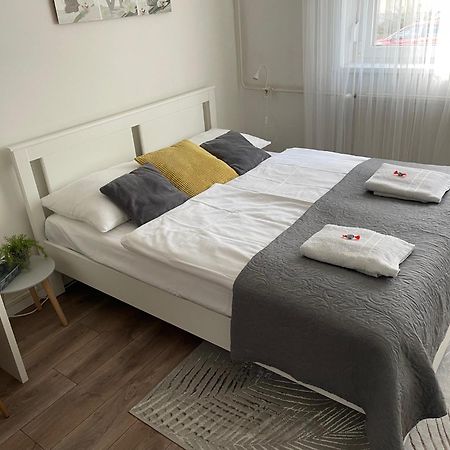 Magnolia Apartman เยอร์ ภายนอก รูปภาพ
